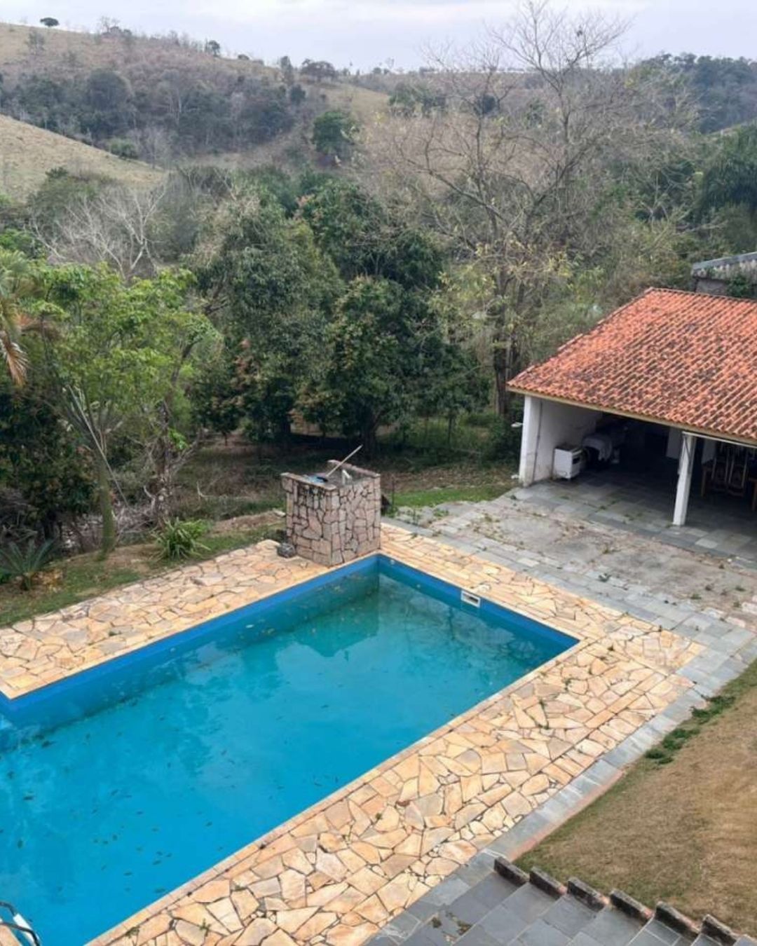 CASA EM CONDOMINIO EM ALTO PADRAO ALPES DOURO