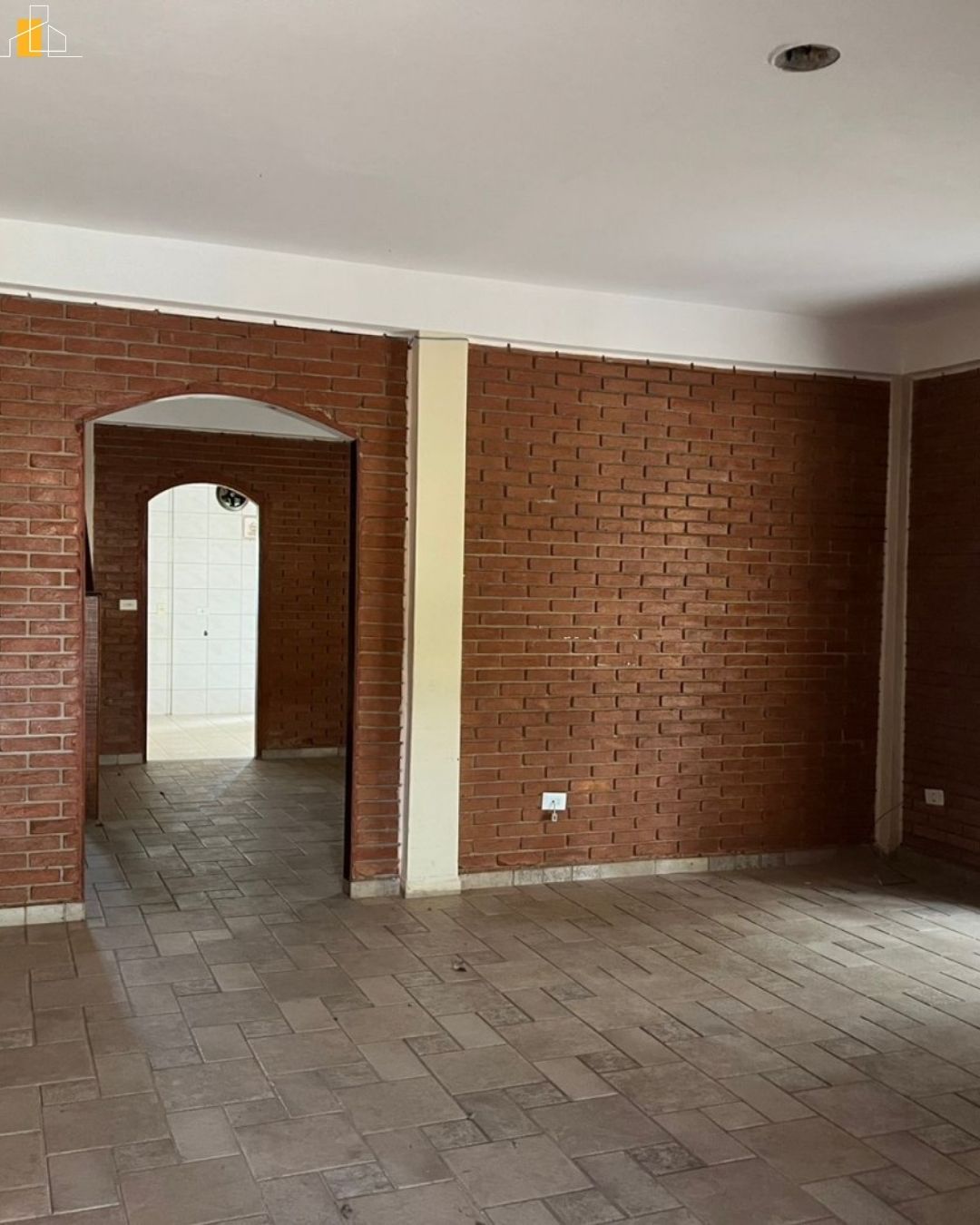 CASA EM CONDOMINIO EM ALTO PADRAO ALPES DOURO