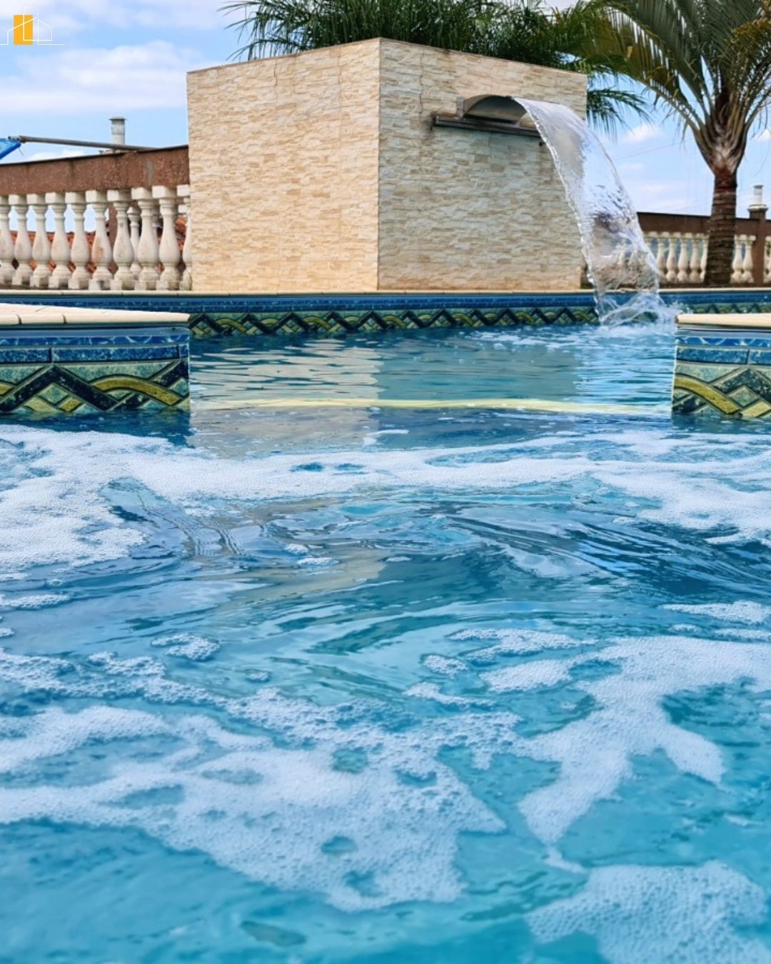 LINDA CHACARA NO MASCATE