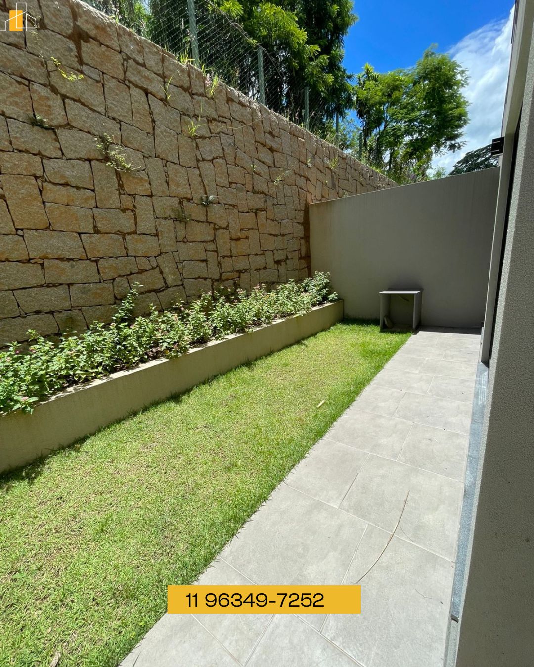 CASA EM CONDOMINIO MOBILADA  CONDOMINIO VUE 26 ATIBAIA