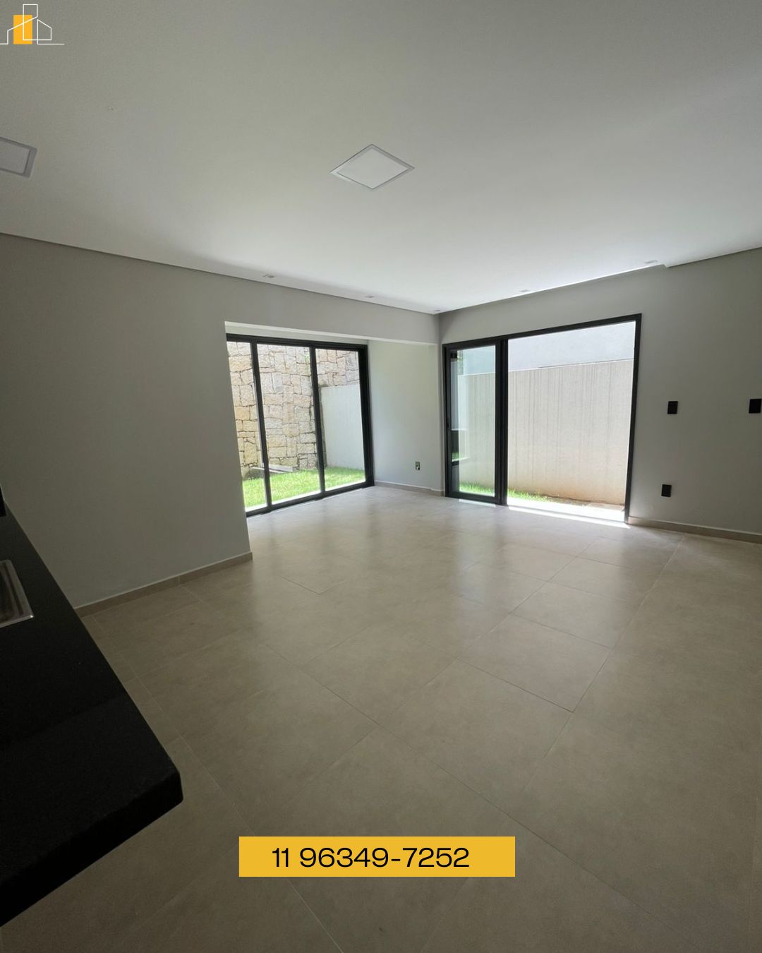 CASA EM   CONDOMINIO VUE 26 ATIBAIA