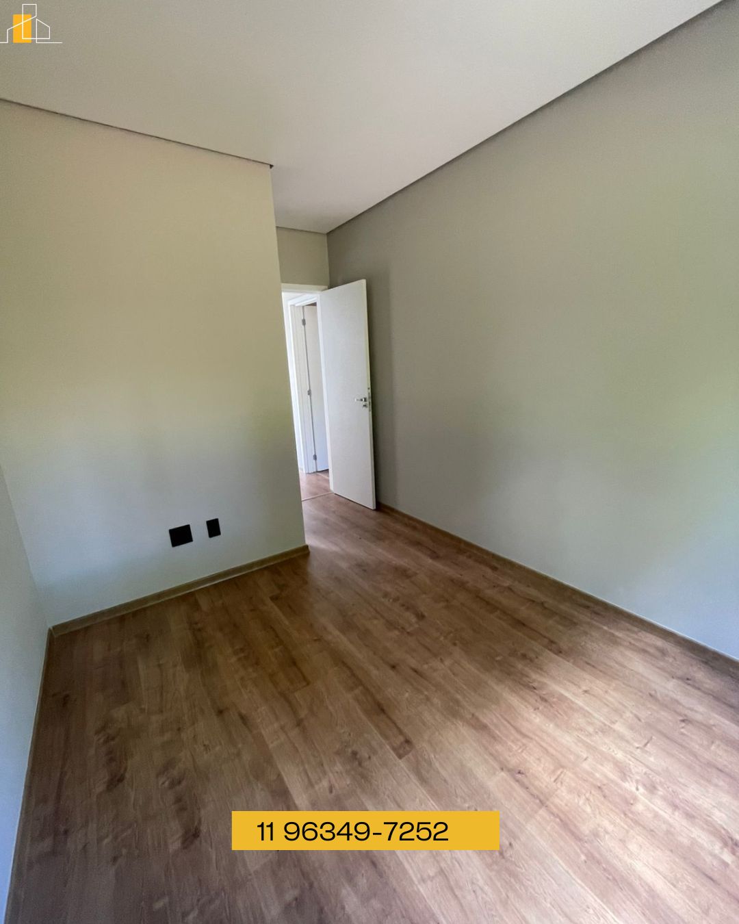 CASA EM   CONDOMINIO VUE 26 ATIBAIA