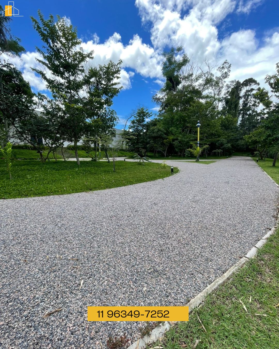 CASA EM   CONDOMINIO VUE 26 ATIBAIA