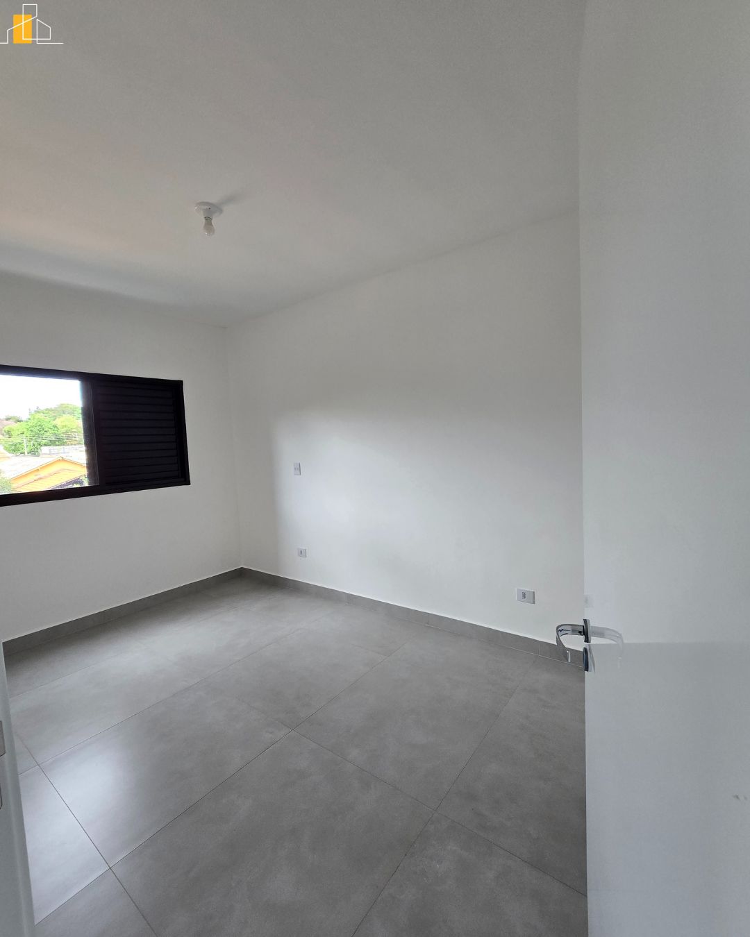 APARTAMENTO  EM SAFIRA ALVINOPOLIS