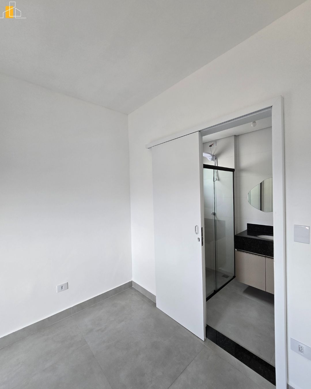 APARTAMENTO  EM SAFIRA ALVINOPOLIS