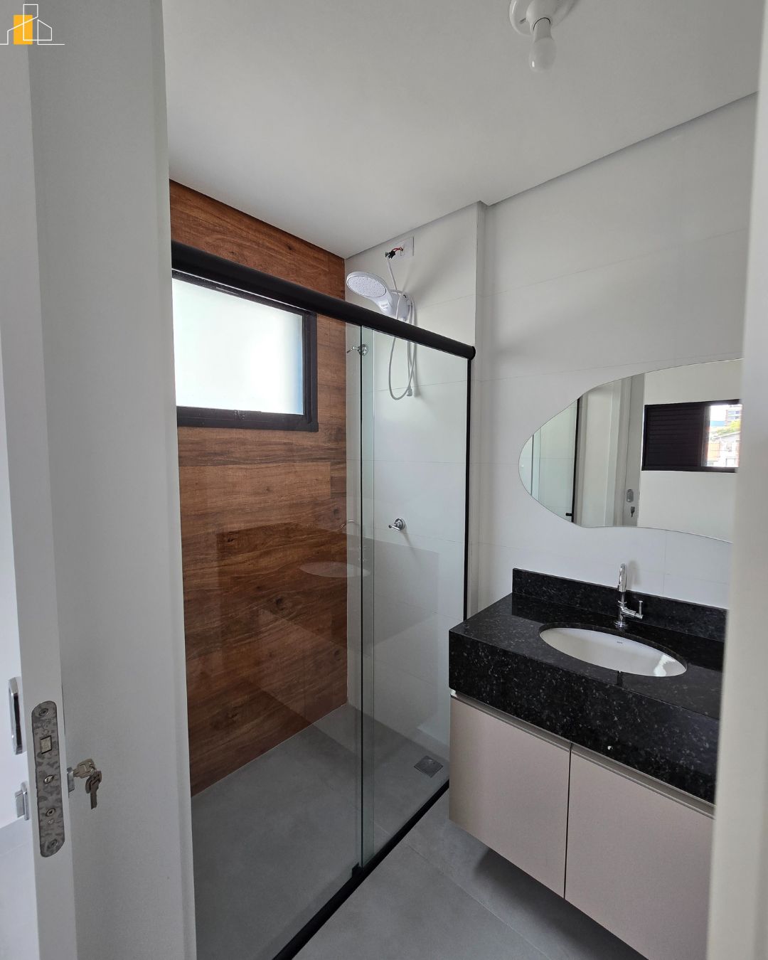 APARTAMENTO  EM SAFIRA ALVINOPOLIS