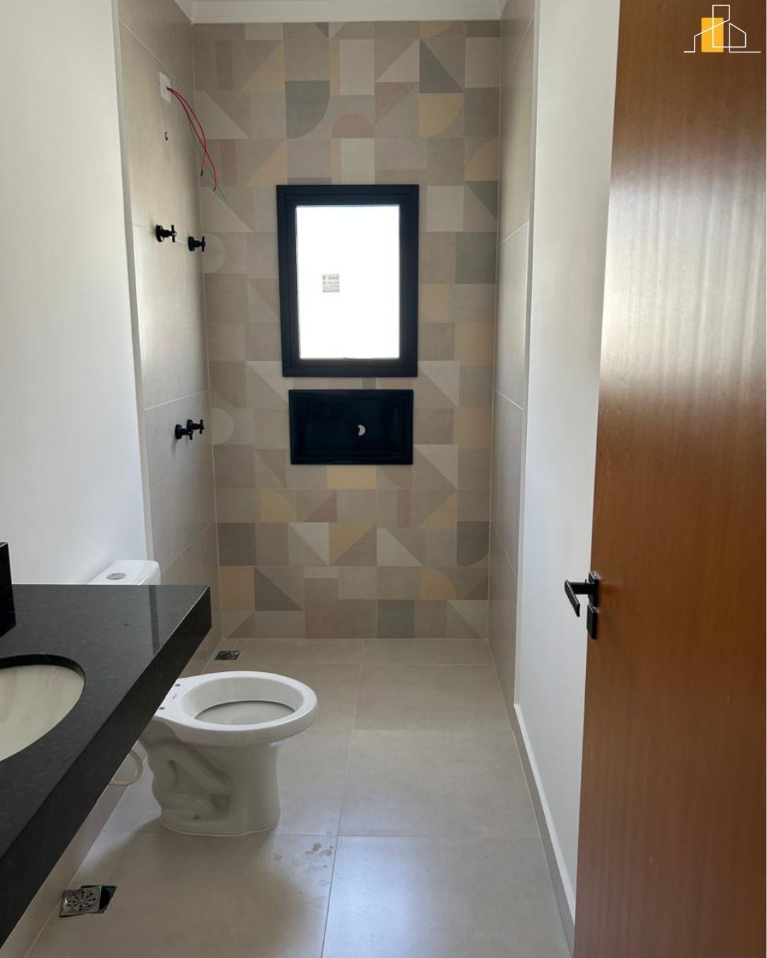 CASA TERREA  JARDIM DOS PINHEIROS ATIBAIA