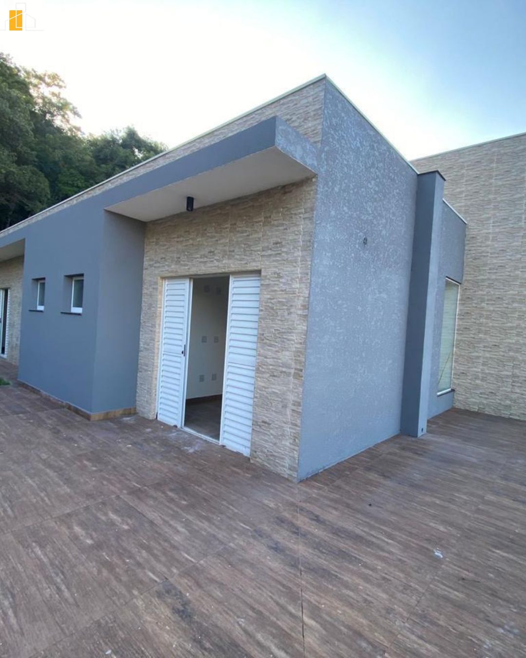 CASA EM CONDOMINIO ALPES DOURO COM 3 SUITES