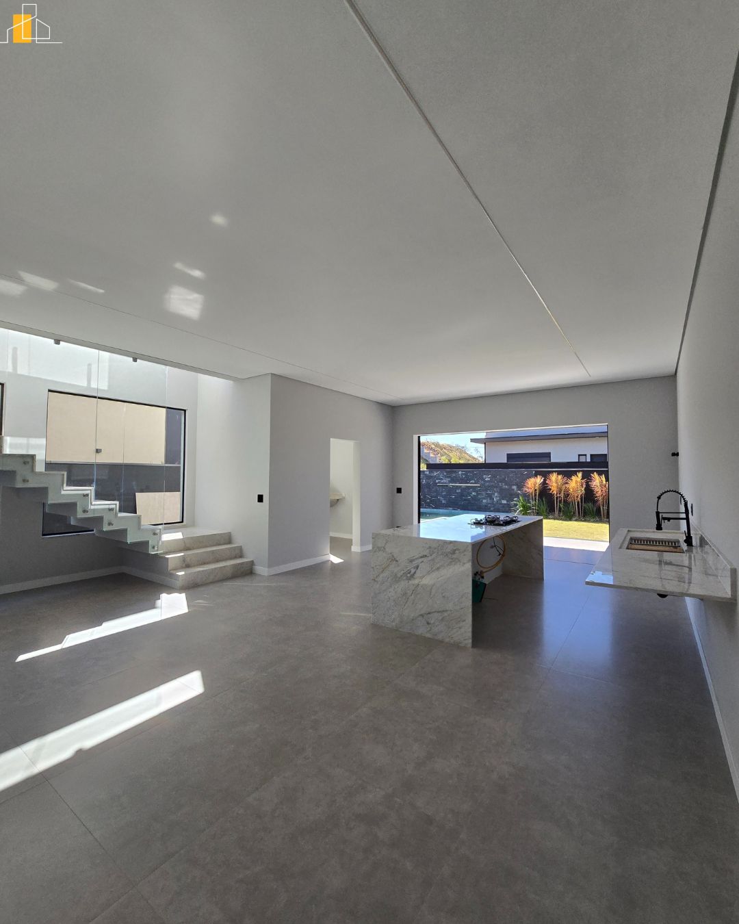 CASA EM CONDOMINIO VISTA DA SERRA