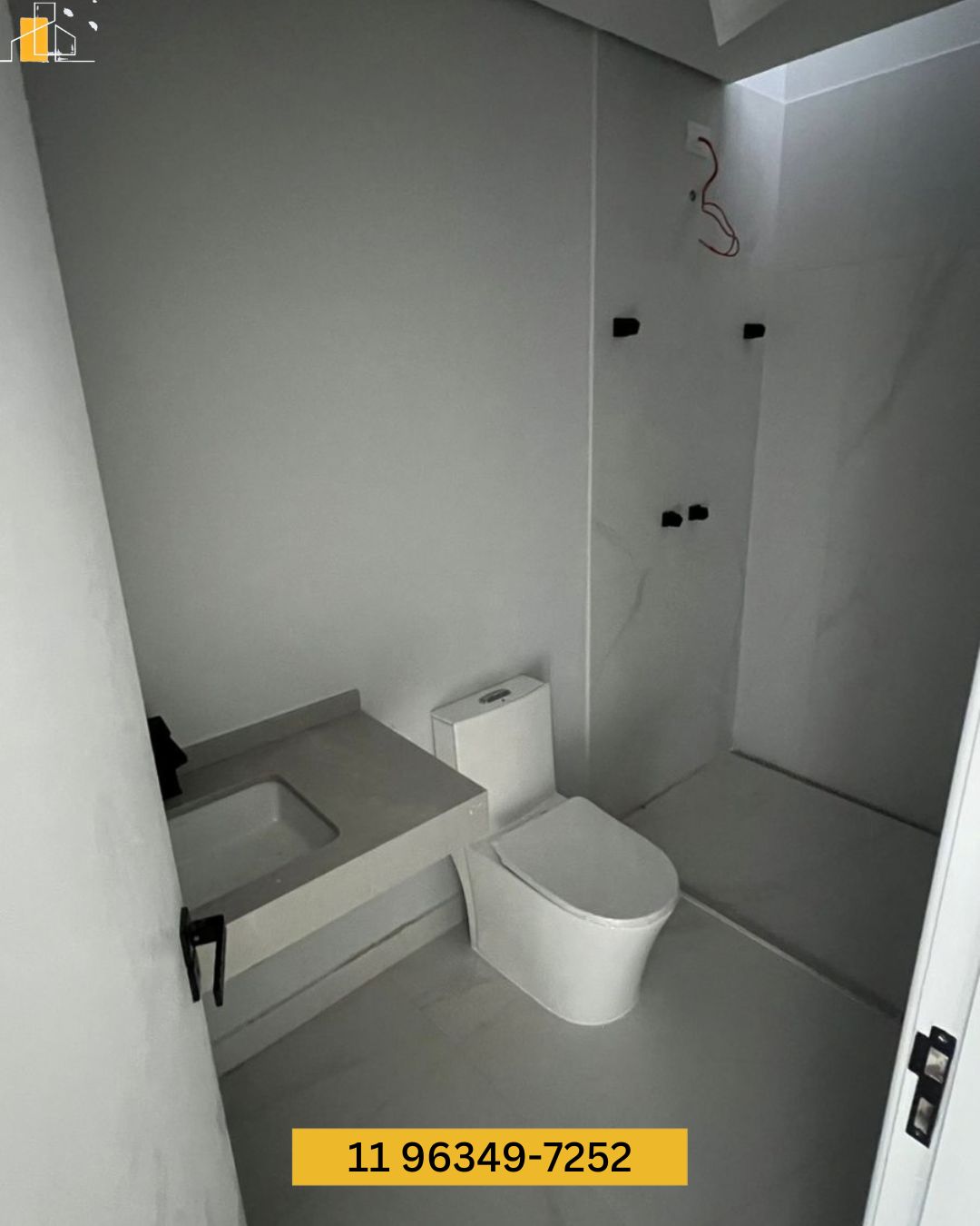 CASA EM CONDOMINIO PORTAL LAMIS ATIBAIA 1