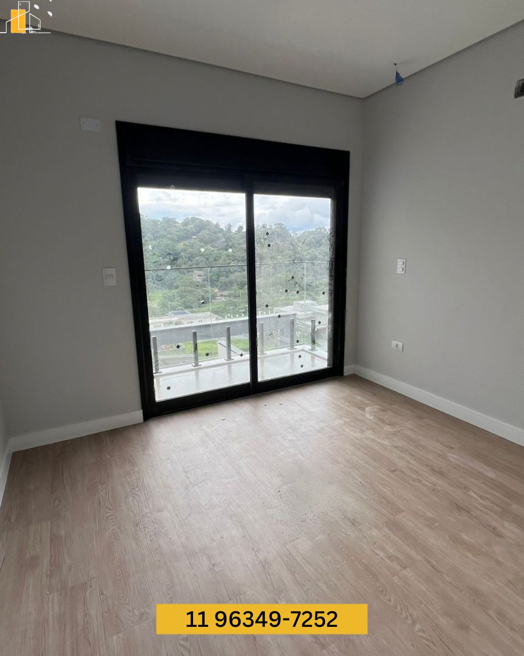 CASA EM CONDOMINIO PORTAL LAMIS ATIBAIA 1