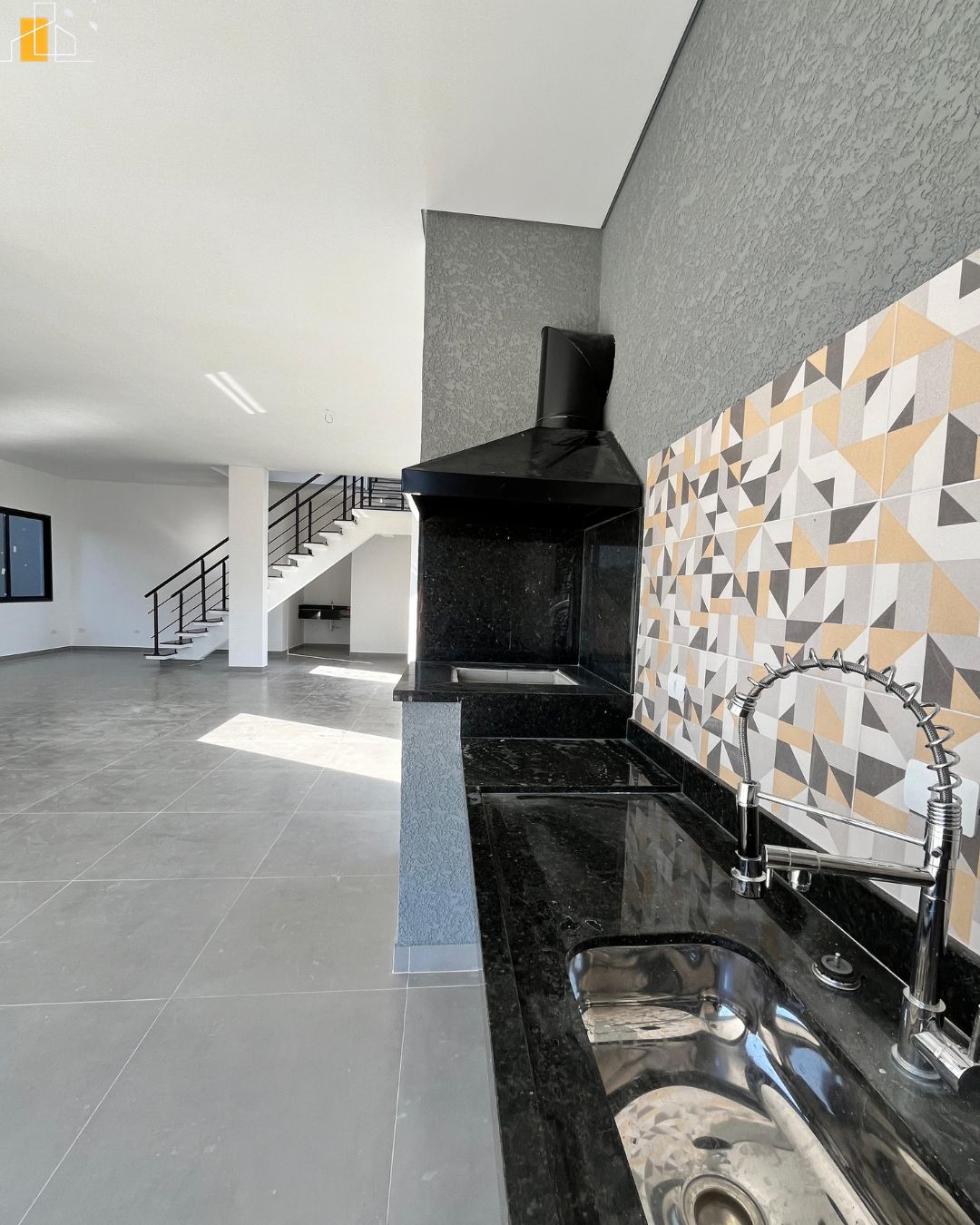 SOBRADO EM CONDOMINIO BUONA VITA GOLD EM ATIBAIA