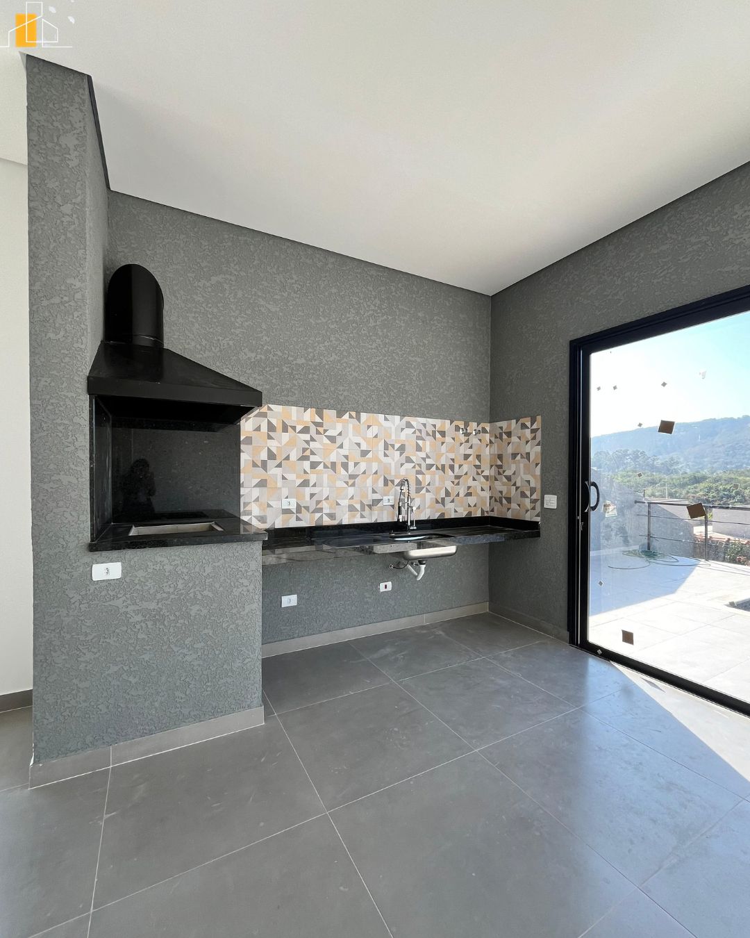 SOBRADO EM CONDOMINIO BUONA VITA GOLD EM ATIBAIA