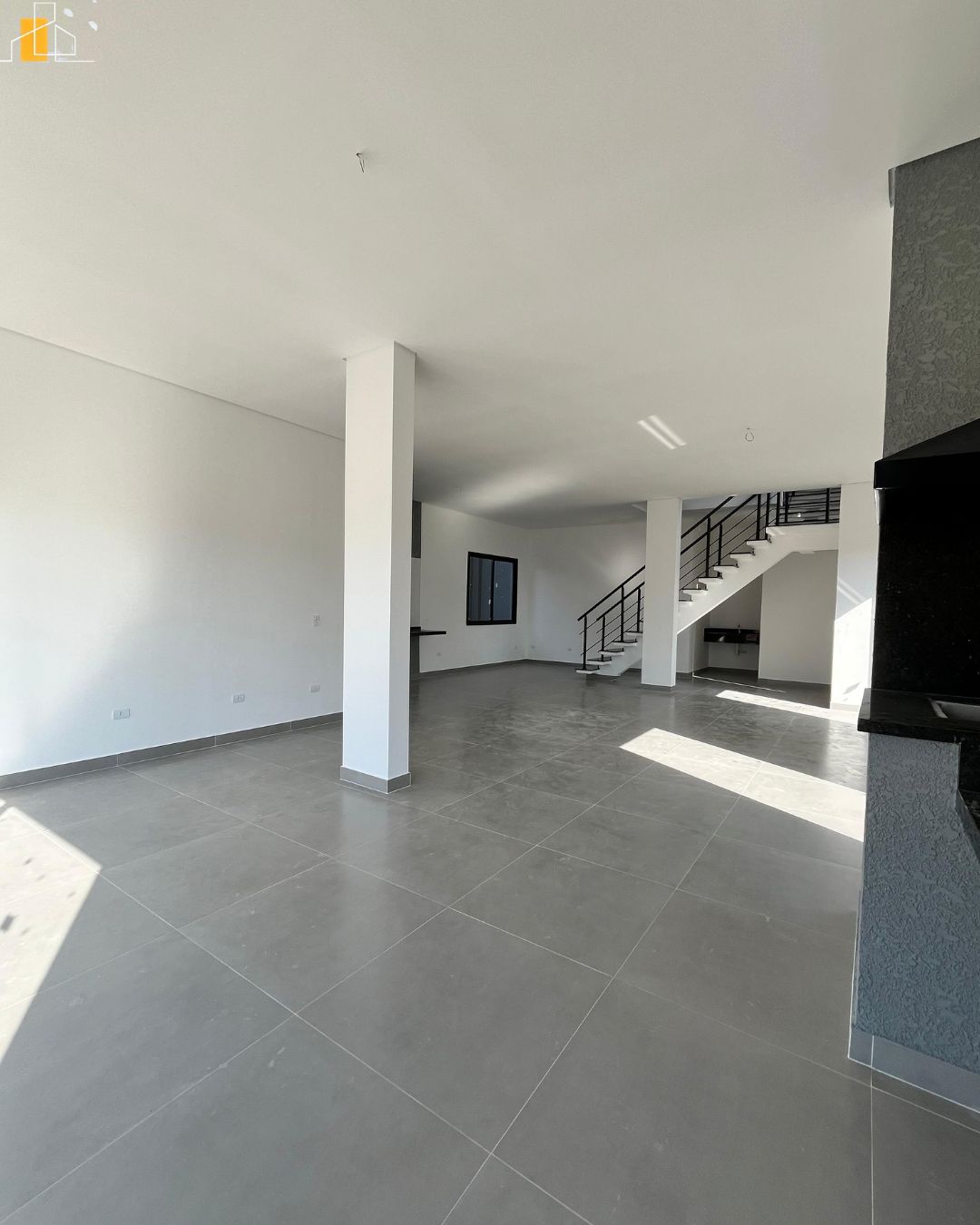 SOBRADO EM CONDOMINIO BUONA VITA GOLD EM ATIBAIA