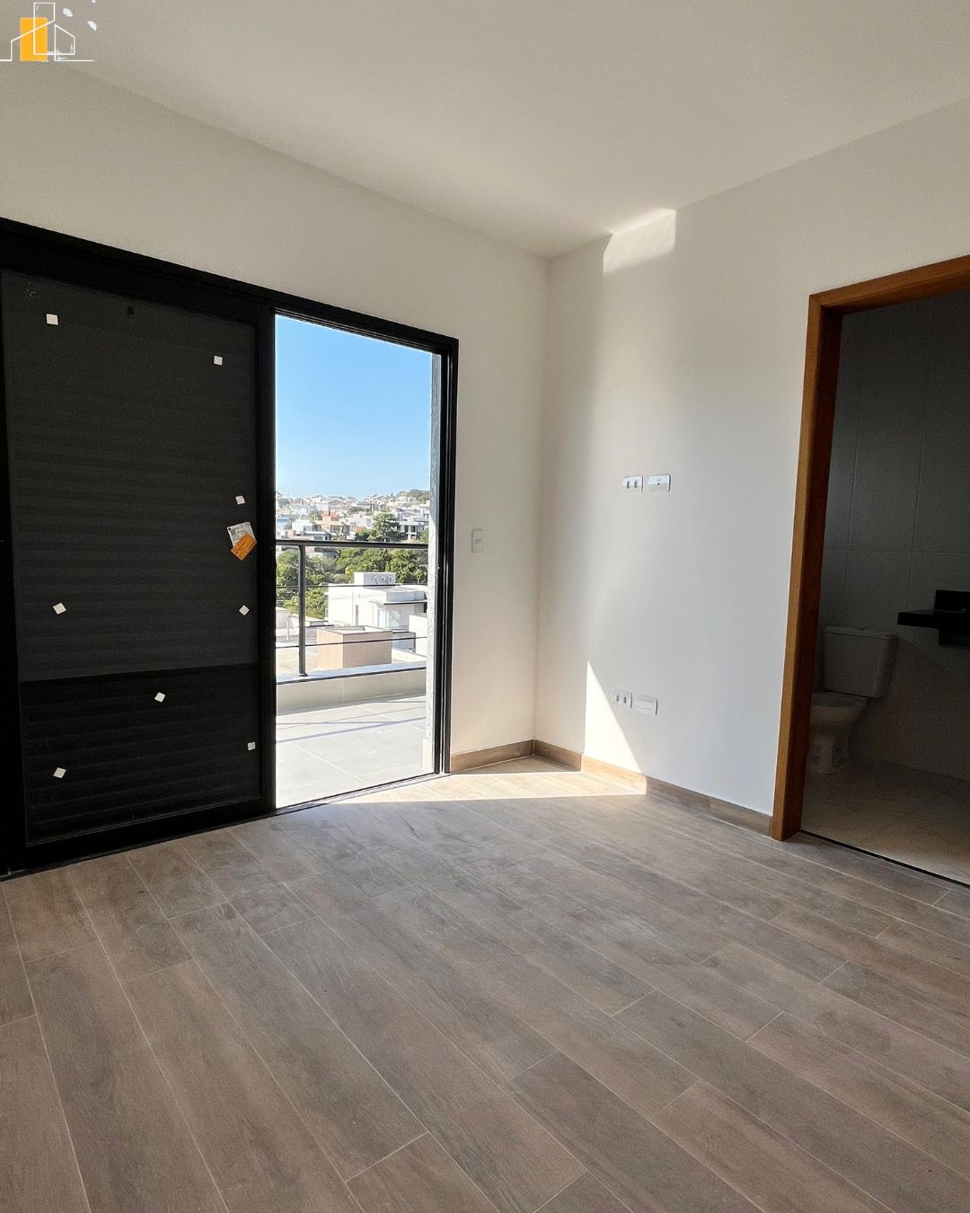 SOBRADO EM CONDOMINIO BUONA VITA GOLD EM ATIBAIA