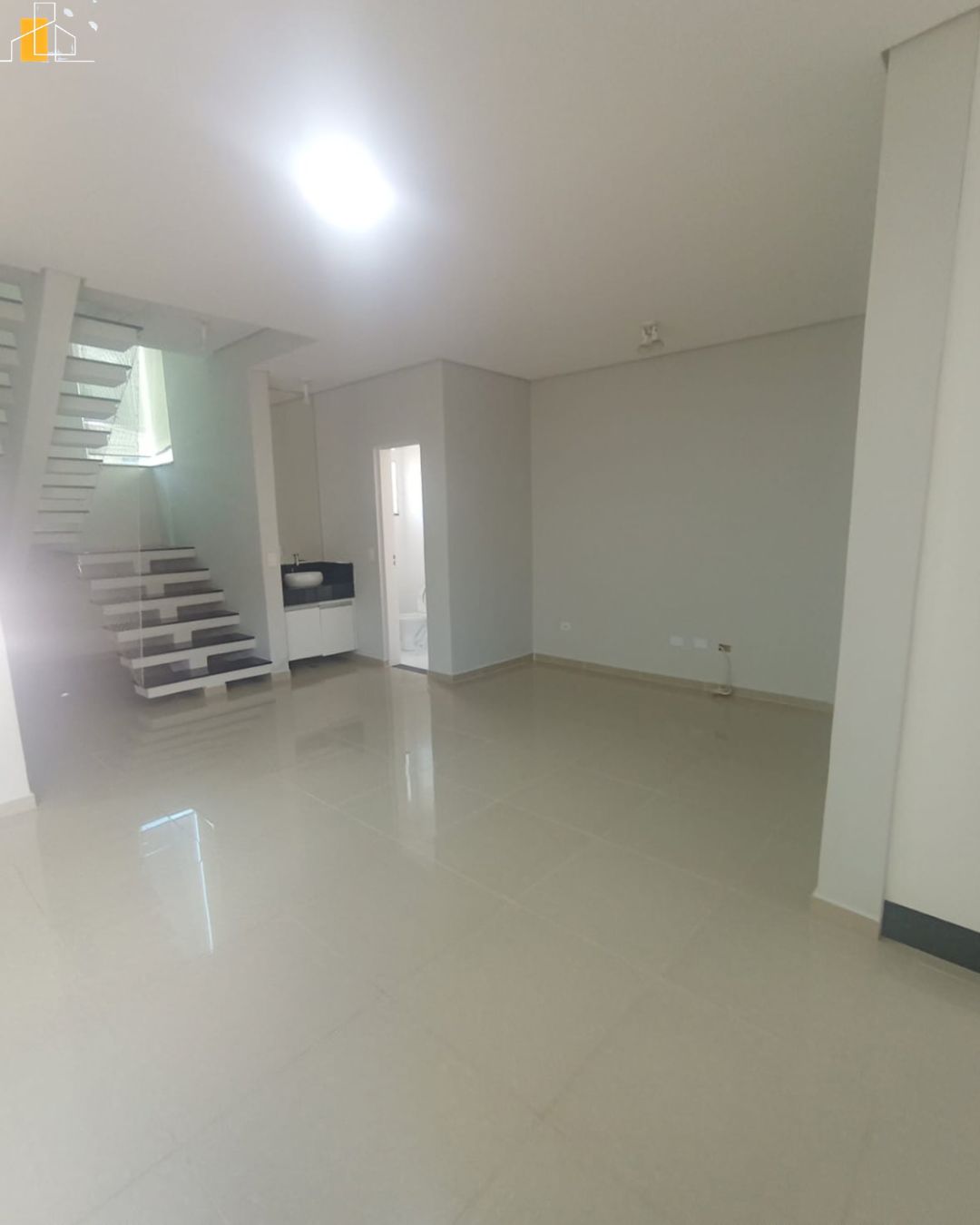 SOBRADO PARA LOÇACÃO EM QUINTAS DE MARIAS BJP