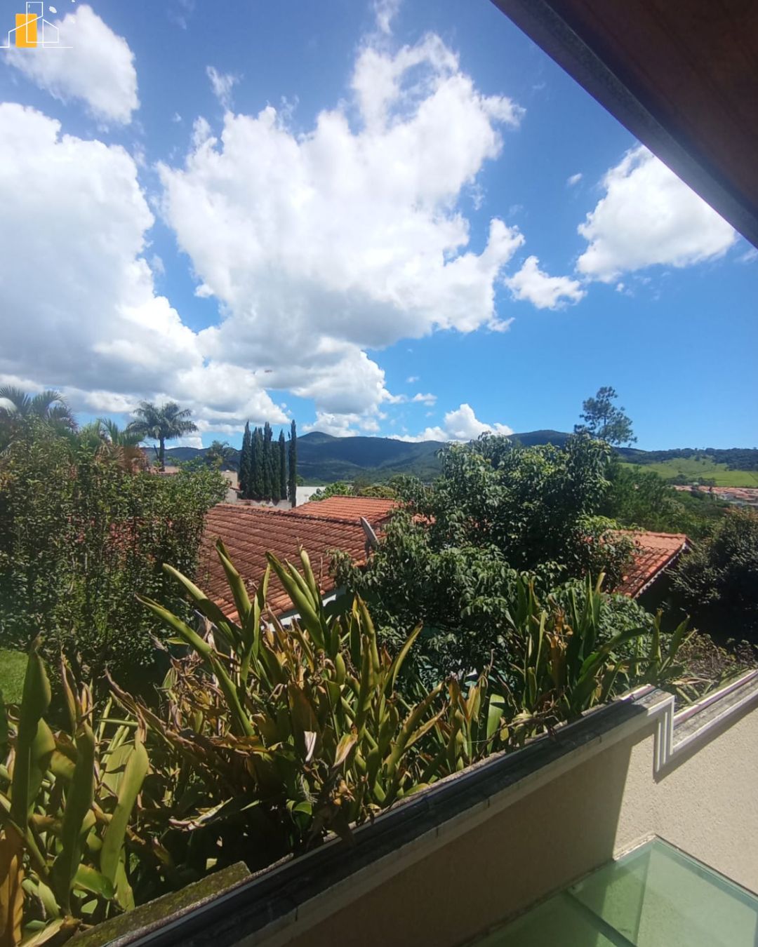 SOBRADO PARA LOÇACÃO EM QUINTAS DE MARIAS BJP