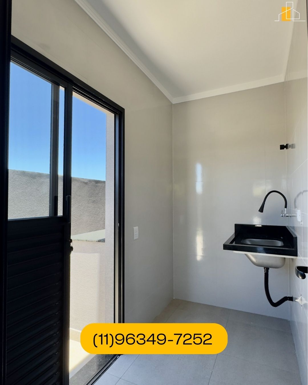 CASA EM CONDOMINIO PORTAL LAMIS ATIBAIA 2