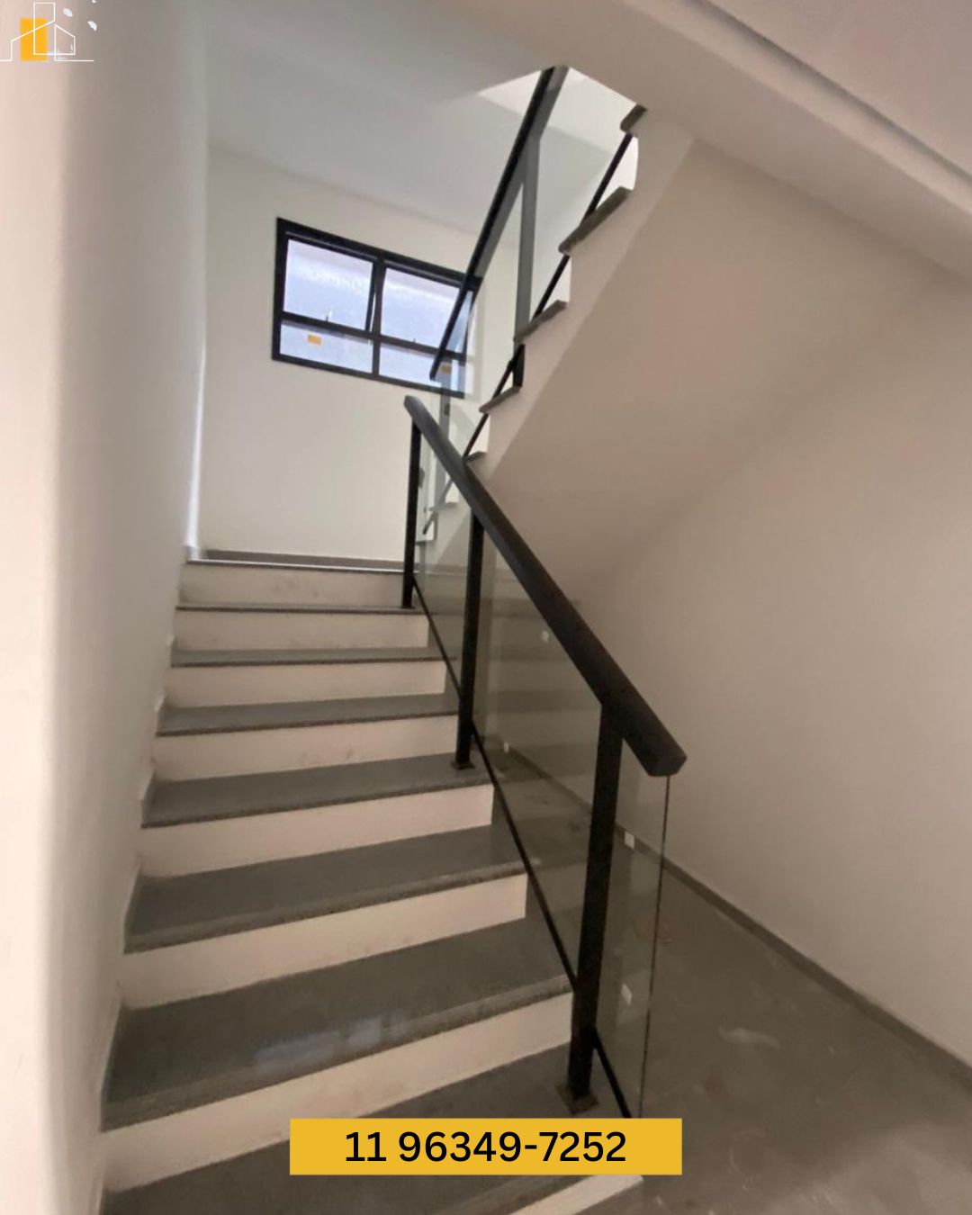 PRÉDIO COMERCIAL COM 11 SALAS EM BJP