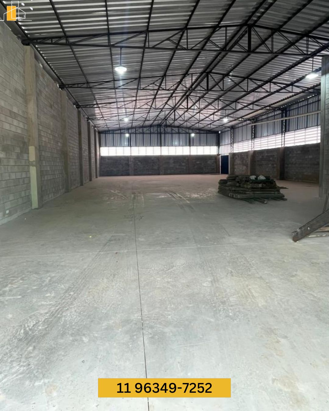 GALPÃO PARA LOCAÇÃO EM PIRACAIA