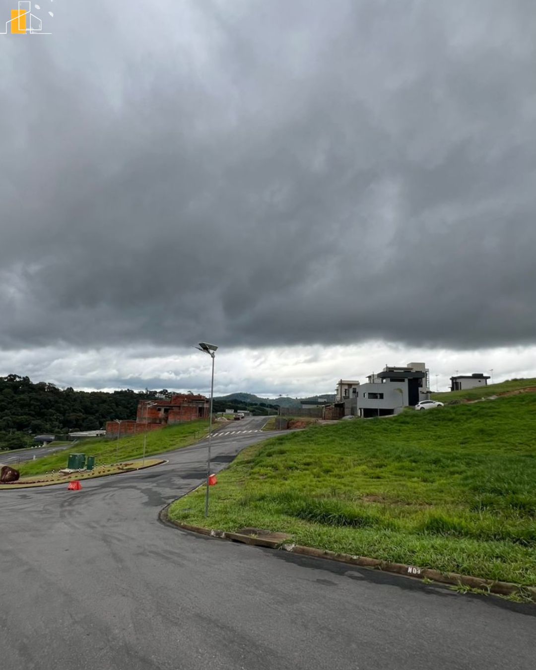 TERRENO EM PORTAL LAMIS ATIBAIA N03