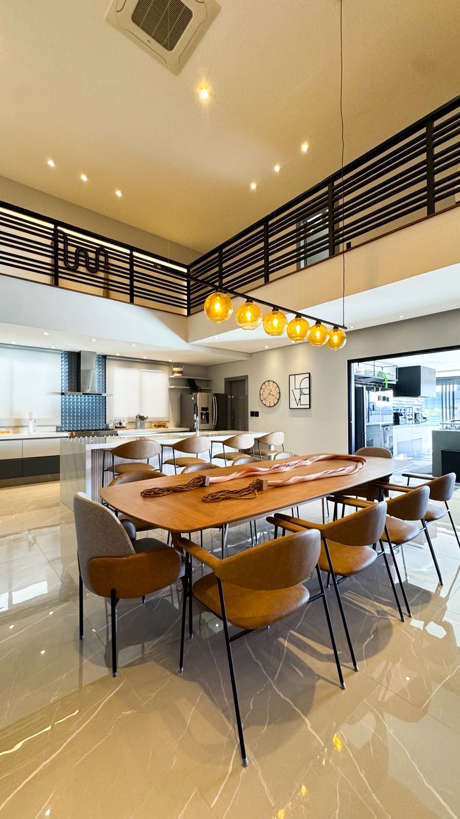 Exclusividade e Sofisticação no Condomínio Porto Laranjeiras  PiracaiaSP