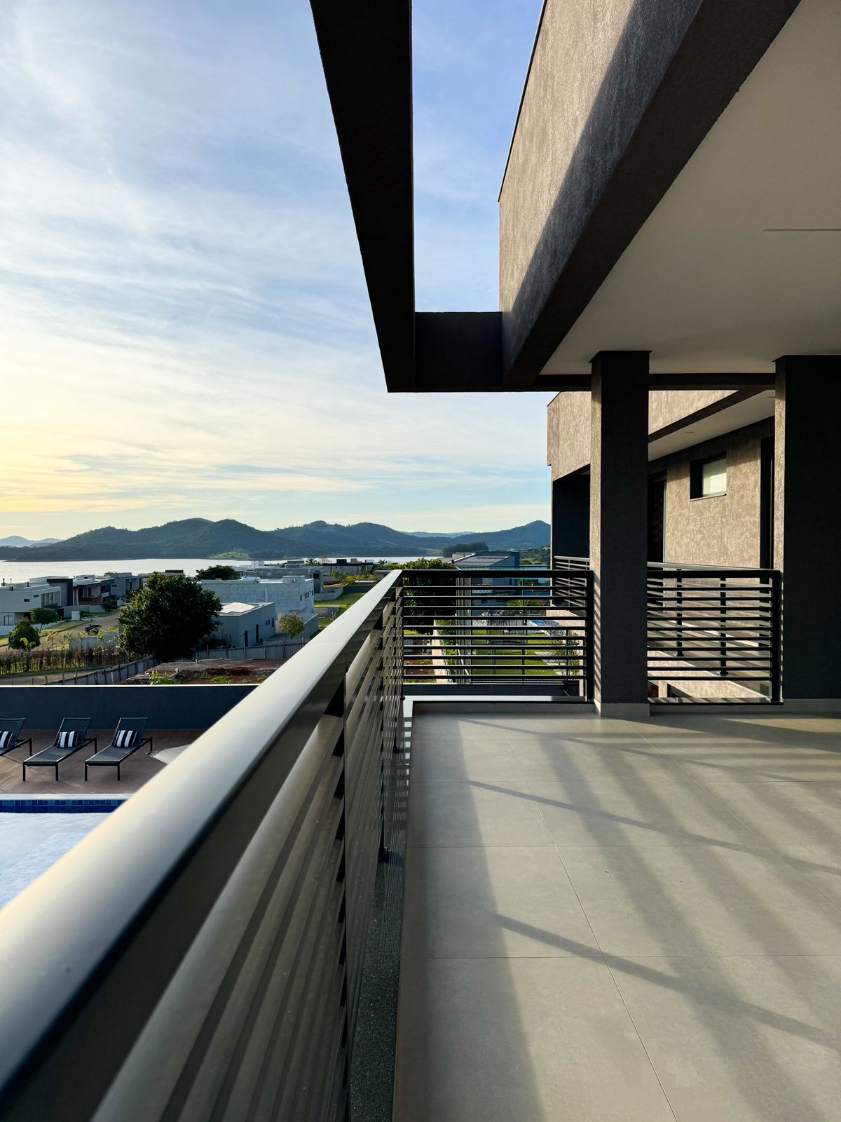 Exclusividade e Sofisticação no Condomínio Porto Laranjeiras  PiracaiaSP