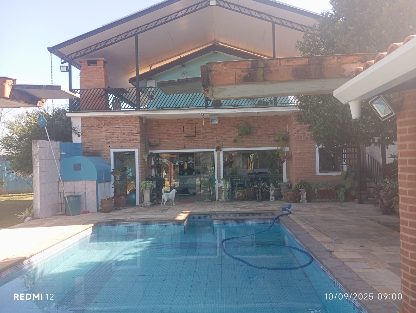 Área Espetacular na Av. Lucas Nogueira Garcez  AtibaiaSP