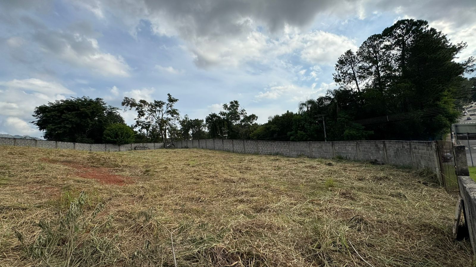 Terrenos Comerciais à Venda  Área Nobre de AtibaiaSP