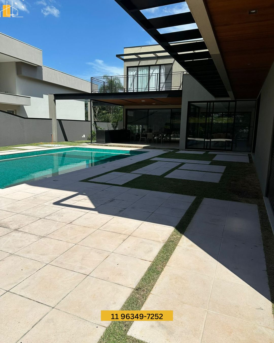 Casa de Altíssimo Padrão no Condomínio Porto Atibaia