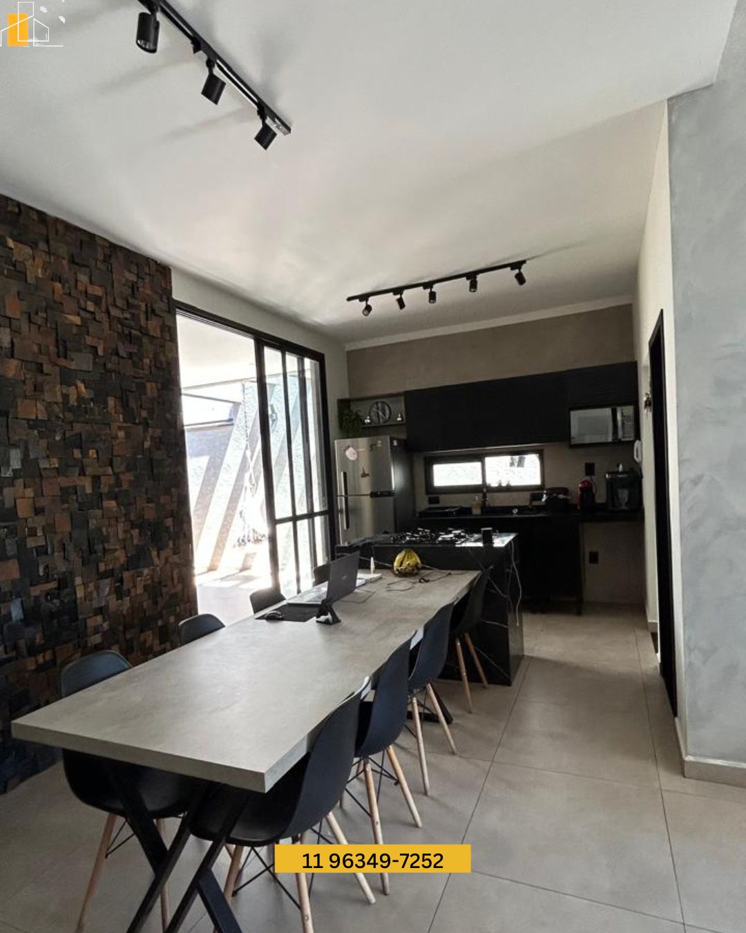Casa Térrea Moderna à Venda em Bom Jesus dos PerdõesSP
