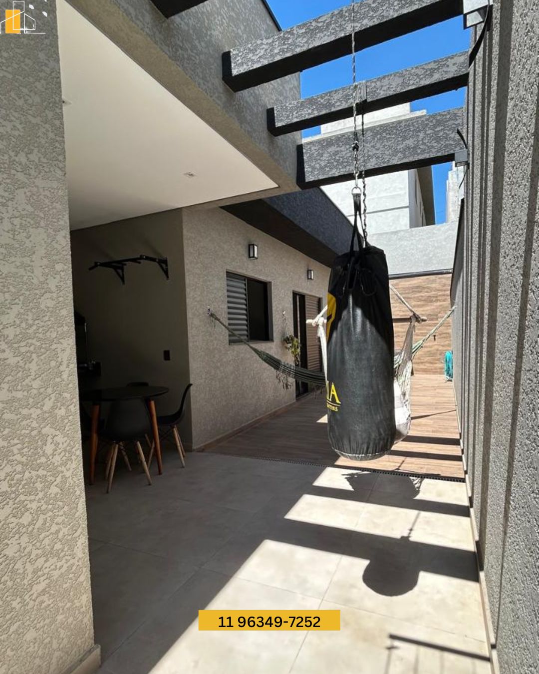 Casa Térrea Moderna à Venda em Bom Jesus dos PerdõesSP