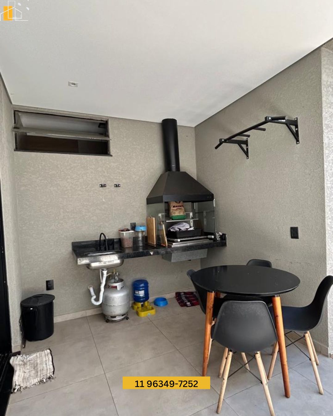 Casa Térrea Moderna à Venda em Bom Jesus dos PerdõesSP