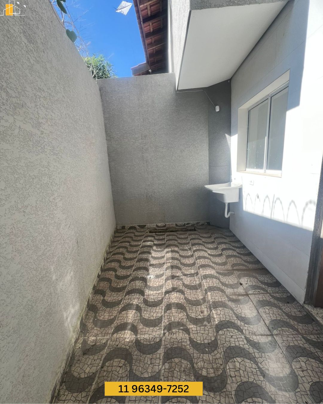 SOBRADO À VENDA EM BOM JESUS DOS PERDÕES - SP